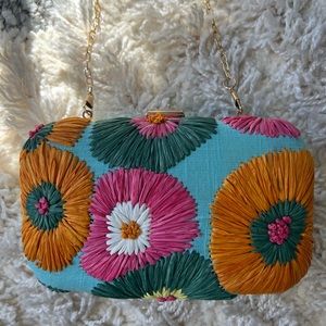 Lulus woven straw clutch